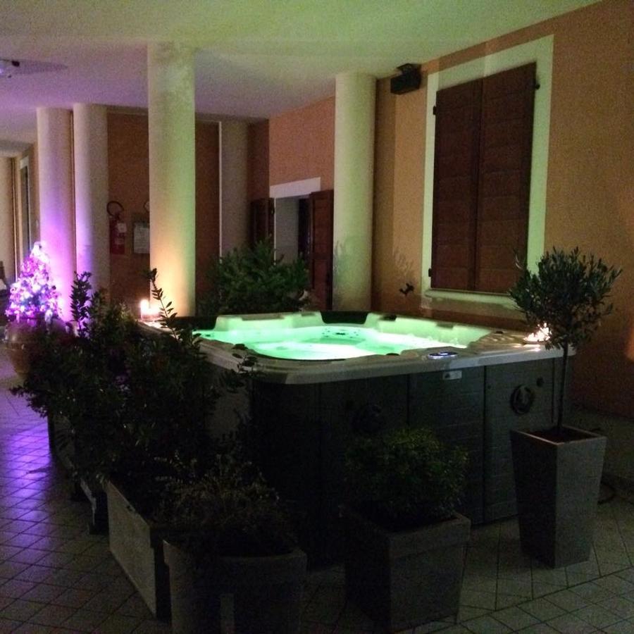 ברטינורו Residence Villa Degli Ulivi מראה חיצוני תמונה